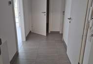 STAFFELMIETE l2-Zimmerwohnung mit Balkon und Tiefgarage