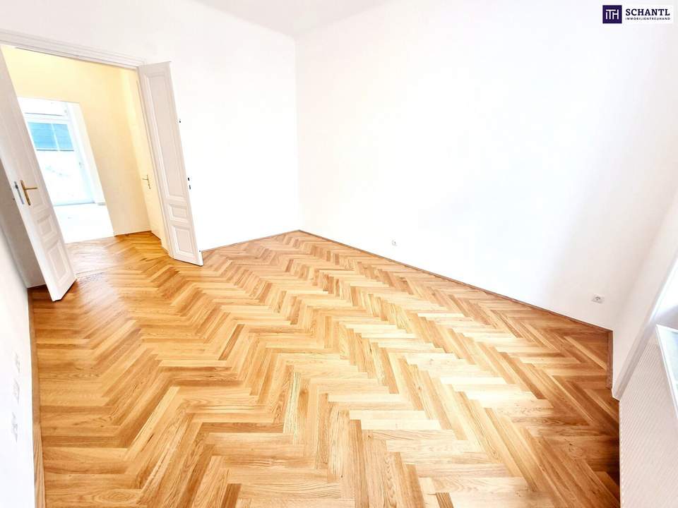 Erstbezug im letzten Regelgeschoss! Perfekt aufgeteilte 2-Zimmer + Grüner Innenhof + Ruhelage + Schönes Altbauhaus + TOP Infrastruktur und Anbindung! Jetzt zugreifen!