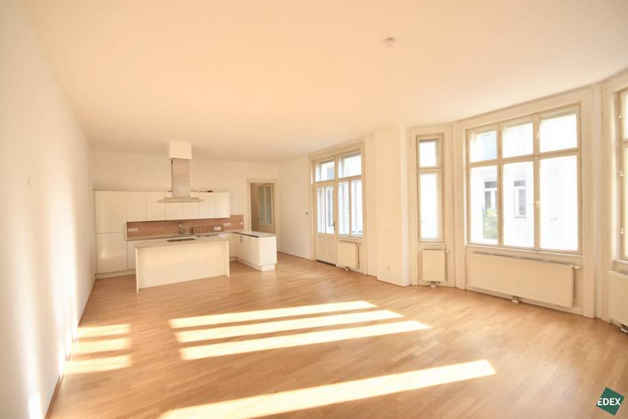 Absolute Tranquility: 4-Room Historic Apartment with Balcony in the Heart of Vienna, Wohnung-miete, 2.695,86,€, 1080 Wien 8., Josefstadt