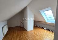 Zentrale Dachgeschoß-Wohnung: 2 Zimmer + Galerie - Burggasse 17 - Top 27