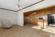 Schöner Privatwohnsitz mit großem Garten, 5 Schlafzimmern, 4 Bädern und Einliegerwohnung