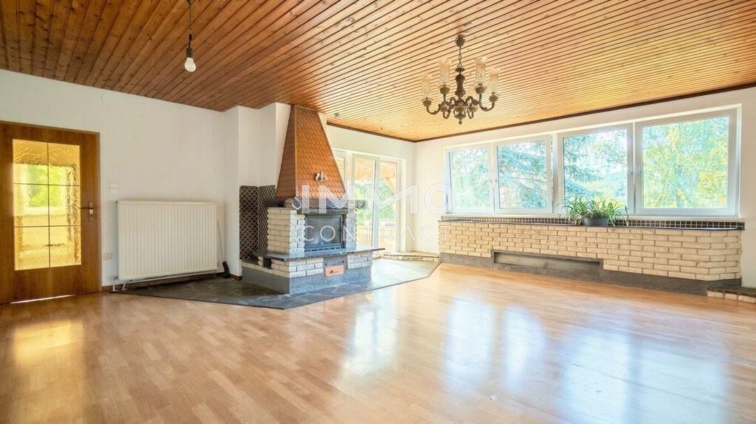 Einfamilienhaus mit Potential in traumhafter Südhanglage mit 1.743 m² Grundstück &amp; Panoramablick