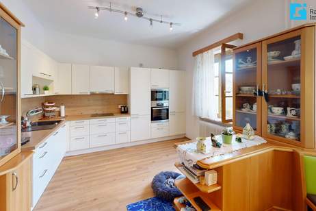 Wohnhaus + Pension + Heurigenlokal; Einzigartige Gelegenheit im Herzen von Bad Tatzmannsdorf, Gewerbeobjekt-kauf, 870.000,€, 7431 Oberwart