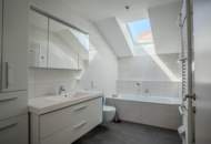 NEUES - TOLLES - GROSSES Familienhaus in ruhiger exquisiter Lage.