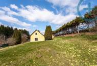 TRAUMGRUNDSTÜCK: Ruhig gelegenes Einfamilienhaus mit 1185m² Garten