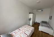 UNBEFRISTETE große 5 Zimmer im frisch ausgebauten Dachgeschoss mit DG-Terrasse!