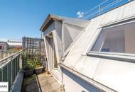 Großzügige, sonnige DG-Neubauwohnung mit hofseitiger Terrasse nahe Einkaufsstraße & U6 - ab 1.12.25!