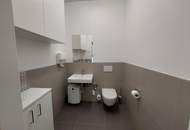 Praxis, Büro oder Geschäftsräumlichkeit im Erdgeschoss inkl. 1 TG Parkplatz - Top 5