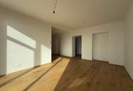 HERBSTAKTION - NEUE PREISE | 3-Zimmer Altbauwohnung mit großzügiger Verglasung und südseitigem Innenhofbalkon | Fernwärme