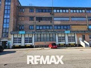 ca. 800 -8.000 m² Lagerhallen zu mieten