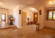 Exklusives Einfamilienhaus mit Ausblick und Wellnessbereich