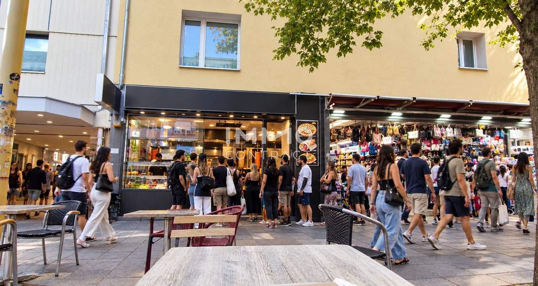 Profitables Tagesgeschäft I Betriebsübernahme I Hochfrequentierte Fußgängerzone I Gastronomie I