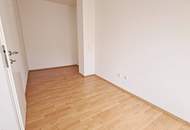NEILREICHGASSE, sonnige 44 m2 Dachgeschoß, 2 Zimmer, Komplettküche, Duschbad, Parketten, Fernblick
