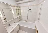 Gute Aussichten - Ihr neues Zuhause: 4 Zimmer mit Berg- und Stadtblick