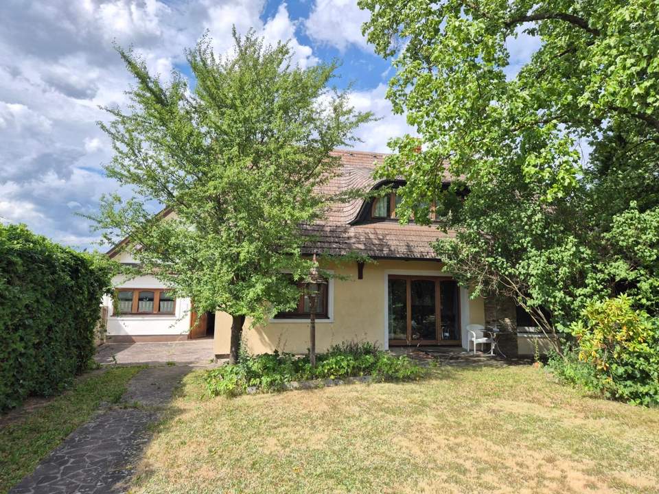 SOLIDES EINFAMILIENHAUS IN ZENTRUMSNÄHE