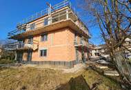 EXTRAKLASSE! NEUER SENSATIONS-PREIS! Exklusive Neubau-Gartenwohnung – Stilvoll wohnen mit sonniger Terrasse und höchstem Komfort!