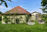Sanierungsbedürftiges Einfamilienhaus mit Garten. Sonnige Eckparzelle!