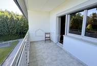 Wohnung 3-Zimmer und wunderschönen Attersee & Gebirgsblick in Seewalchen am Attersee