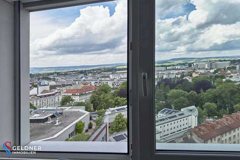 Traumhafter Blick über St. Pölten - moderne Wohnung - neues Badezimmer - Küche -Sofort beziehbar!, Wohnung-miete, 1.069,09,€, 3100 Sankt Pölten(Stadt)