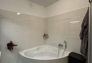 Moderne 2-Zimmer-Wohnung mit Balkon und Garage
