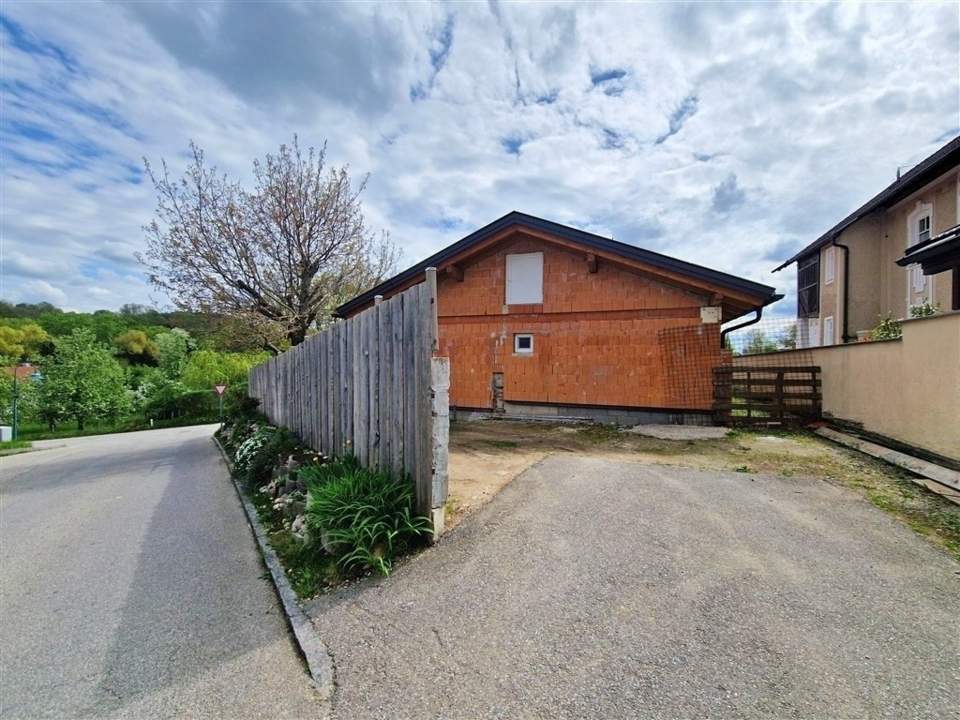 Bungalow zum Gestalten und Verwirklichen