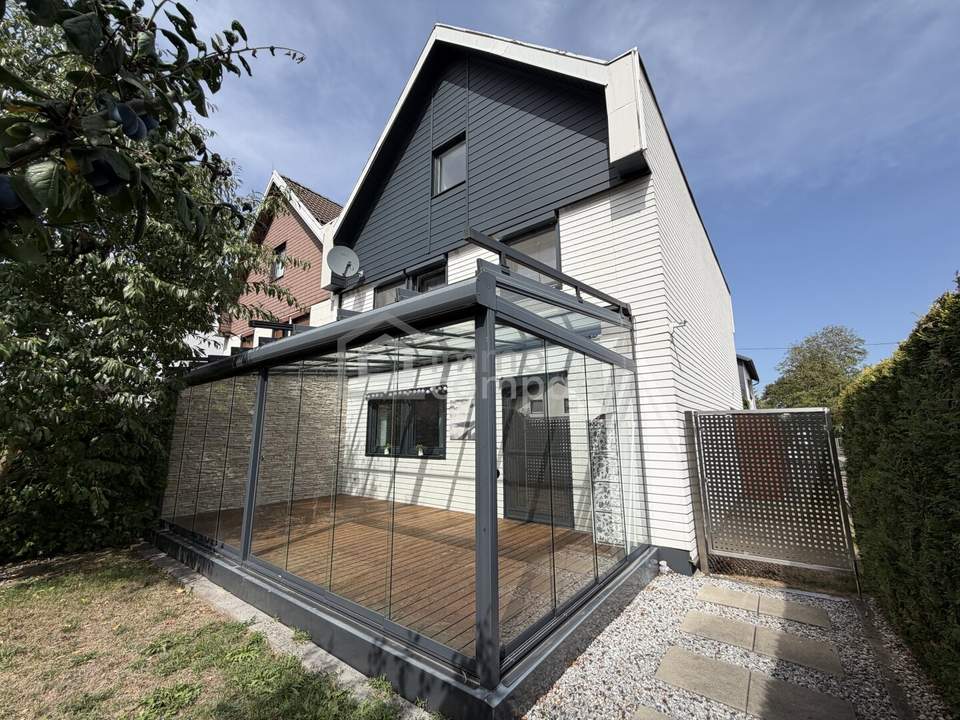 Eckreihenhaus mit 4 Schlafzimmer und Wintergarten