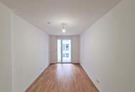 Koloniestraße! Schöne Neubauwohnung mit 6m² Balkon/Loggia!!!