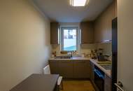 Neuwertiges Niedrigenergiehaus mit maximaler Flexibilität - Pool, Sauna und Dachterrasse inklusive!