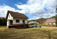 Wunderschönes Grundstück mit sanierungsbedürftigem Haus