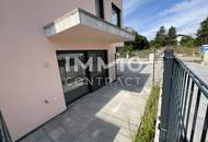 Ein Haus mit Blick zur Burg Kreuzenstein