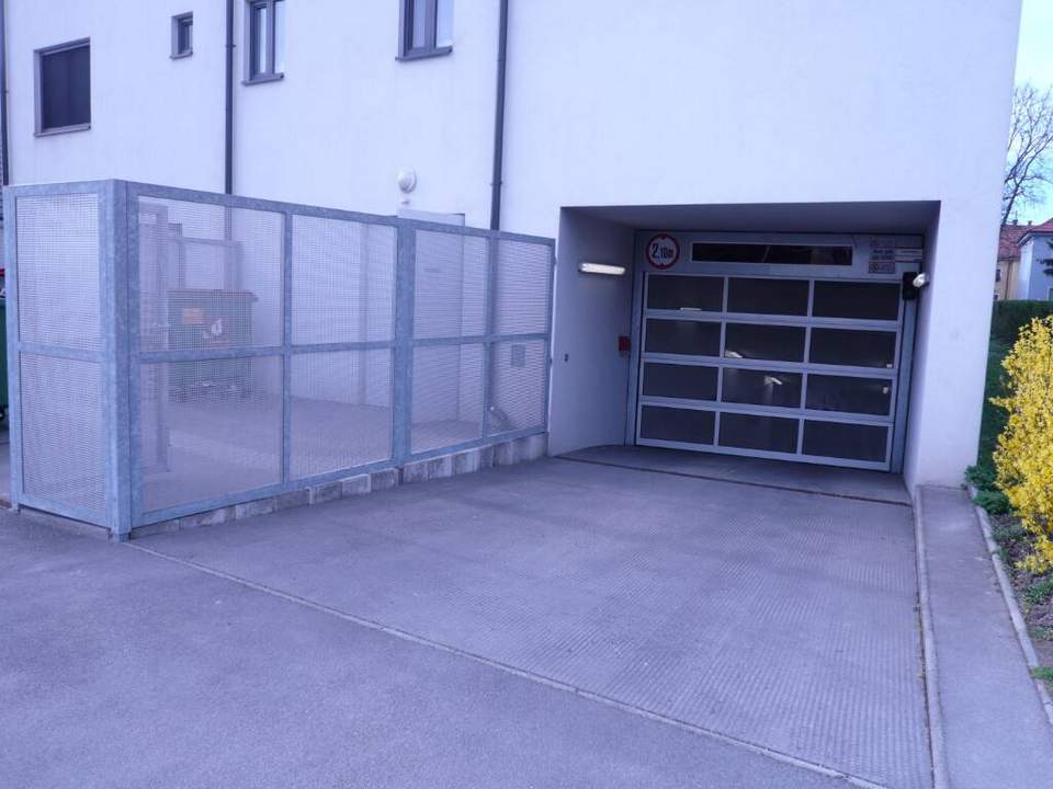 Garagenplatz Wimpffengasse