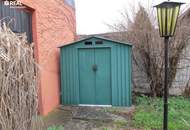 Gepflegtes Landhaus mit Carport, Nebengebäude, Garten und uneinsehbarem Innenhof