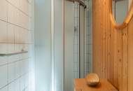 Ruhelage in Eggendorf bei Sollenau: Gepflegter Bungalow mit Wintergarten und Doppelgarage auf einer Doppelparzelle