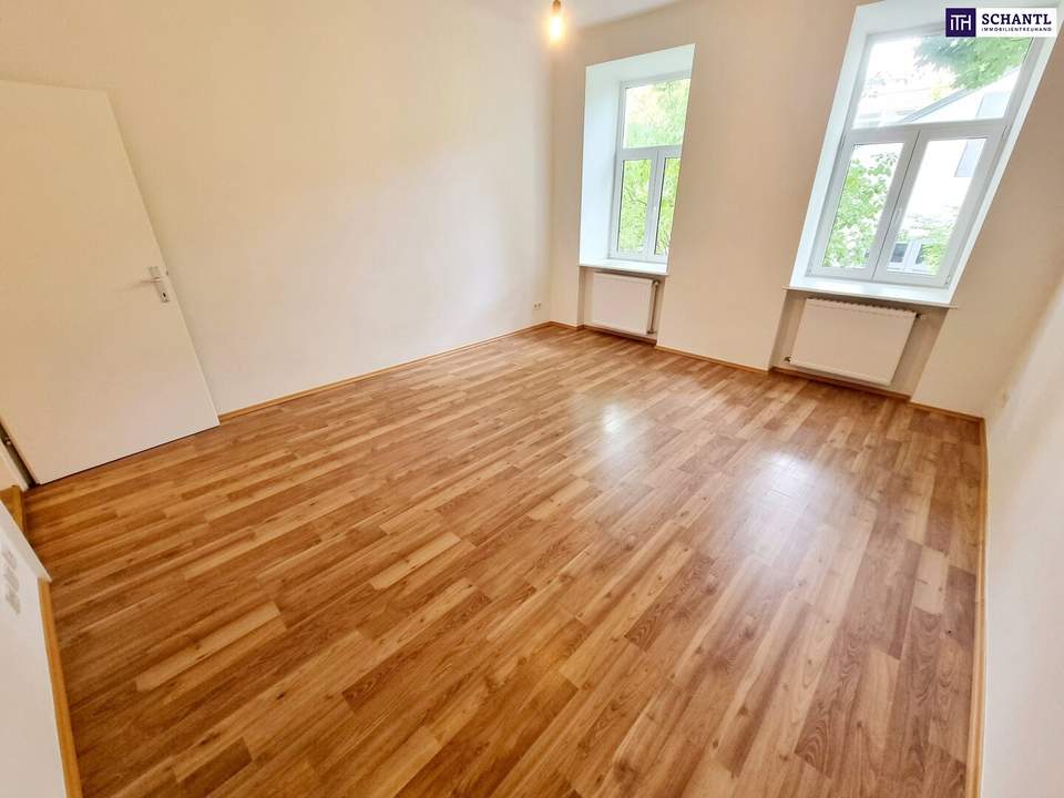 Kleinformat mit Wow-Effekt - Blick ins Grüne, U-Bahn ums Eck! Entzückende Kleinwohnung im ruhigen Hoftrakt! 2 toll aufgeteilte Zimmer + Angenehme Ruhelage in 1030 Wien + Schönes Altbauhaus!