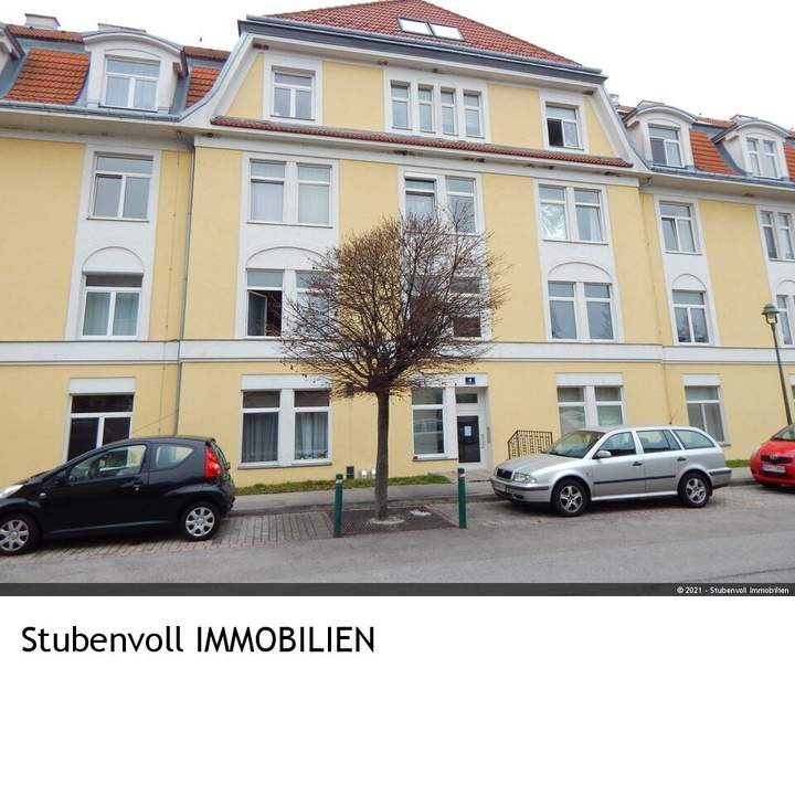 Helle und ruhige Wohnung im 1.Liftstock