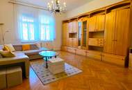 Grazer Altbautraum mit Balkon – Stilvoll wohnen in der Hirtengasse