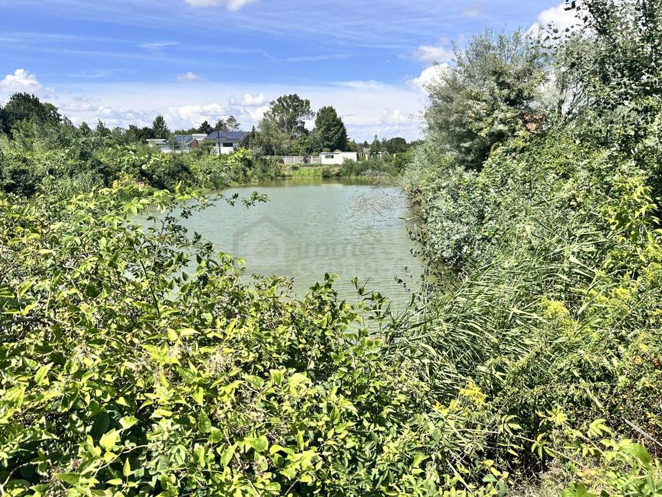Traumhaftes Grünland Grundstück mit Fischteich in Prellenkirchen 18064m2 – Ihr Platz für Visionen!
