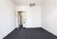 Charmante 2-Zimmer-Altbauwohnung mit Potenzial in zentraler Ruhelage