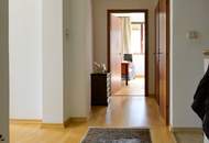 Gepflegte 7-Zimmer Doppelhaushälfte in Ruhelage nahe Ortskern von Grinzing!