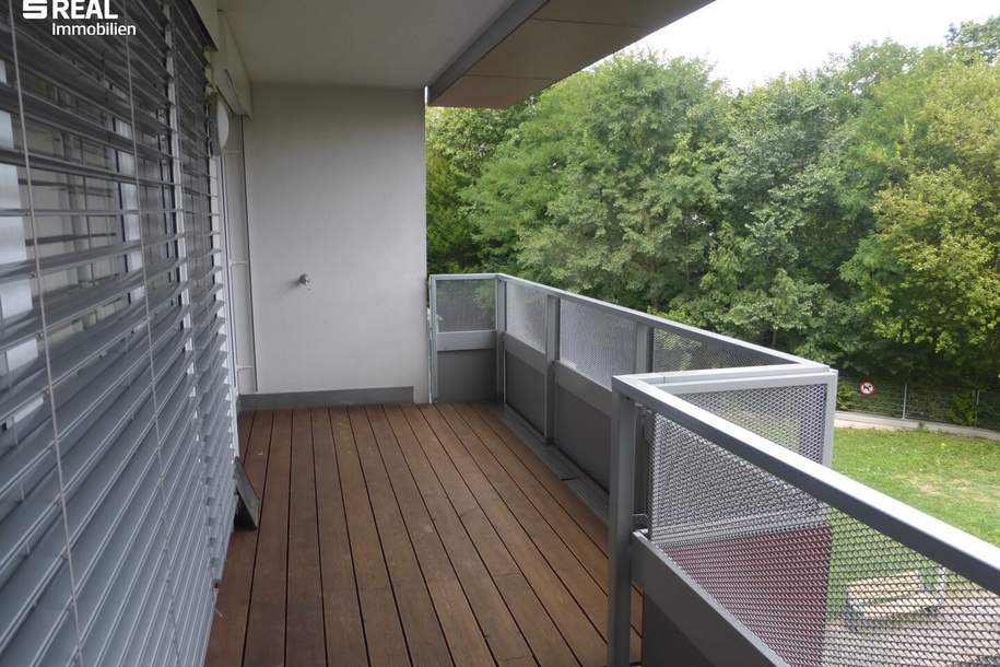 Hofzeile - Großzügiges 3-Zimmer-Apartment mit ca. 55 m² Wohnzimmer und 24 m² Balkonflächen - Garagenplatz um € 150,--, Wohnung-miete, 1.980,00,€, 1190 Wien 19., Döbling