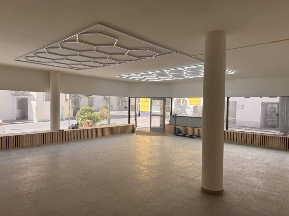 Top gelegene Büro-, Praxis- oder Geschäftsfläche im Zentrum von Spittal an der Drau!