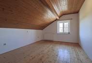 VERKAUFT - Charmantes Zweifamilienhaus in Alleinlage