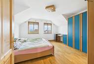 Exklusives Einfamilienhaus mit 8 Zimmern, sonniger Terrasse und weitläufigem Grundstück