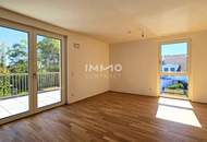 Provisionsfrei: Traumhafte, helle 4-Zimmer-Wohnung mit Balkon in charmanter Anlage