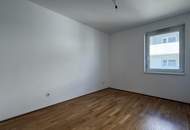 Moderne Neubauwohnung mit MEGA 10m² Balkon nahe Akademiepark