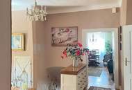 Weitra: Wohn- und Geschäftshaus mit einzigartiger Fassade