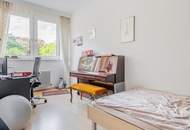 Auberg: Großzügige Eigentumswohnung mit ruhiger Terrasse und Indoor-Pool