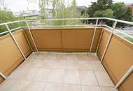 ERSTBEZUG NACH GENERALSANIERUNG – 3-Zimmer-Mietwohnung mit Balkon, Keller & Garage