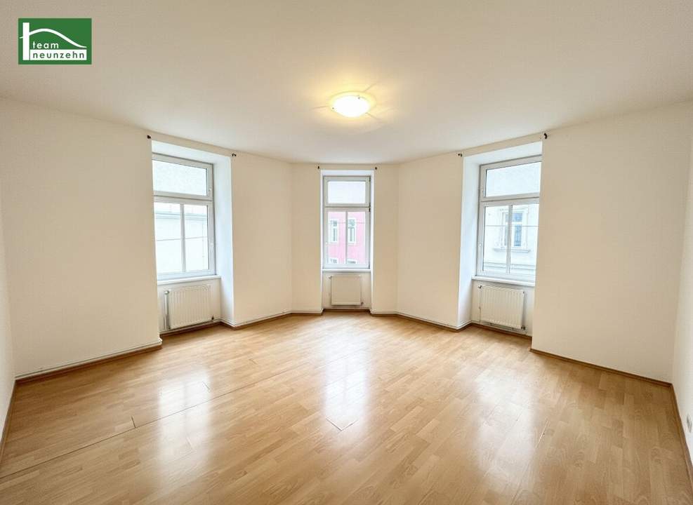 Altbau-Charme in Ruhelage nahe U4 und Theresienbad!