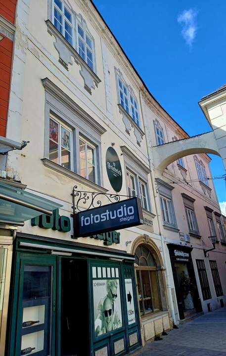 Historisches Zinshaus in zentralster Lage